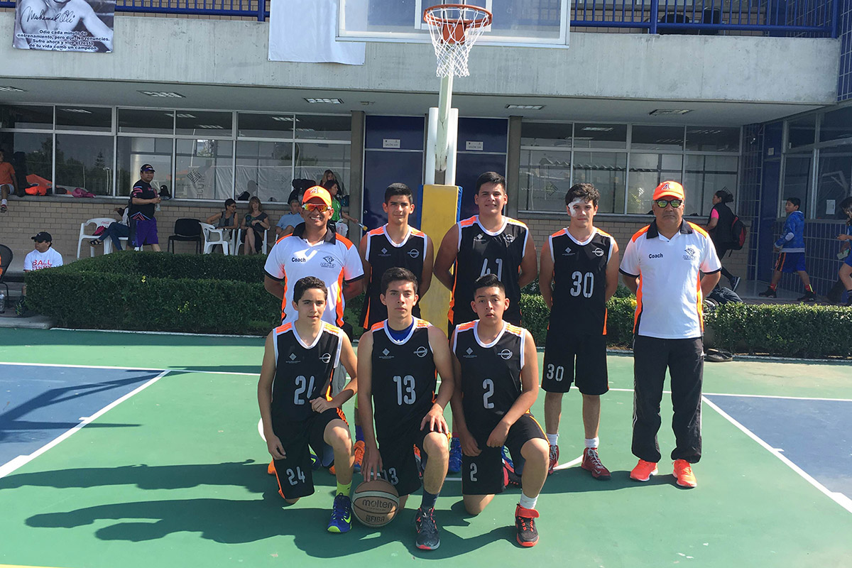 1 / 3 - Bachillerato Anáhuac pisando fuerte en Copa Andes