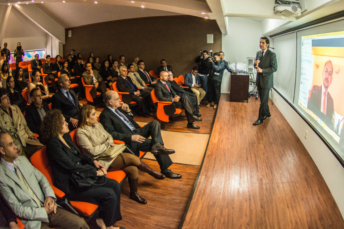 5 / 24 - Inaugura Universidad Anáhuac Central Media y Management & Innovation Center