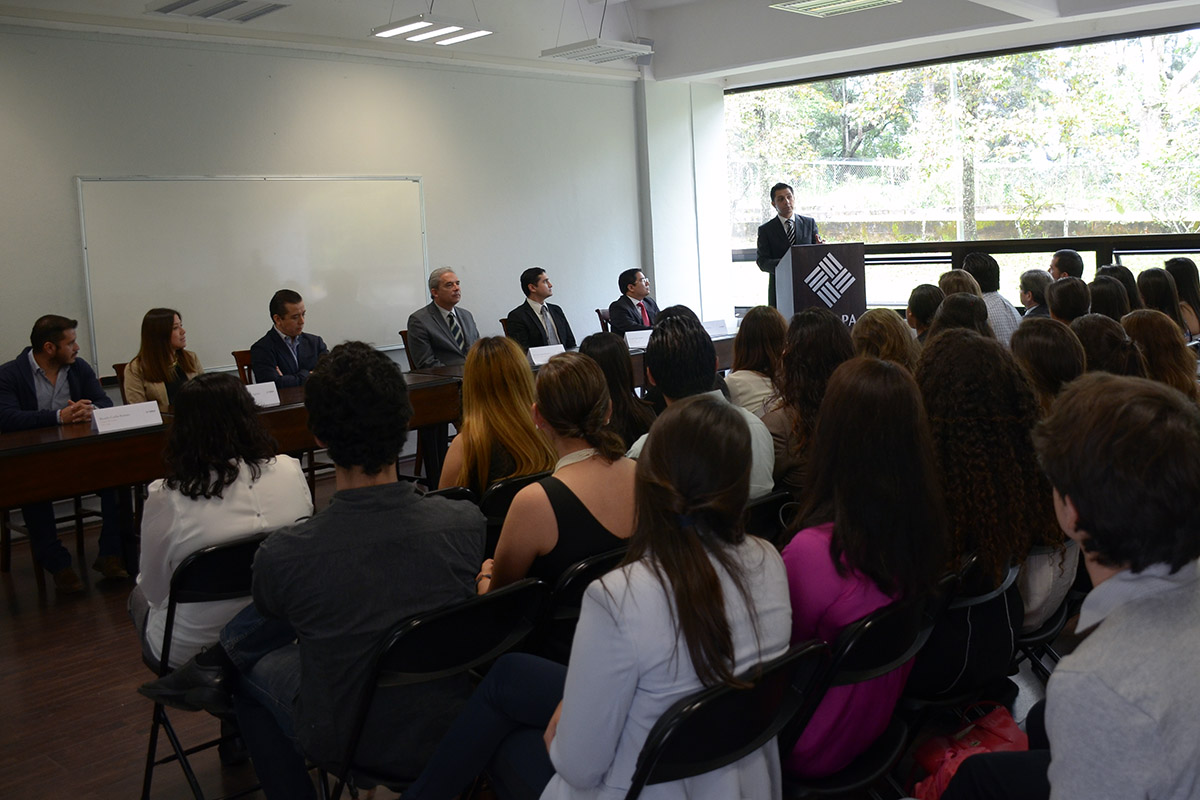 1 / 6 - La Universidad Anáhuac y Comex firman convenio de colaboración