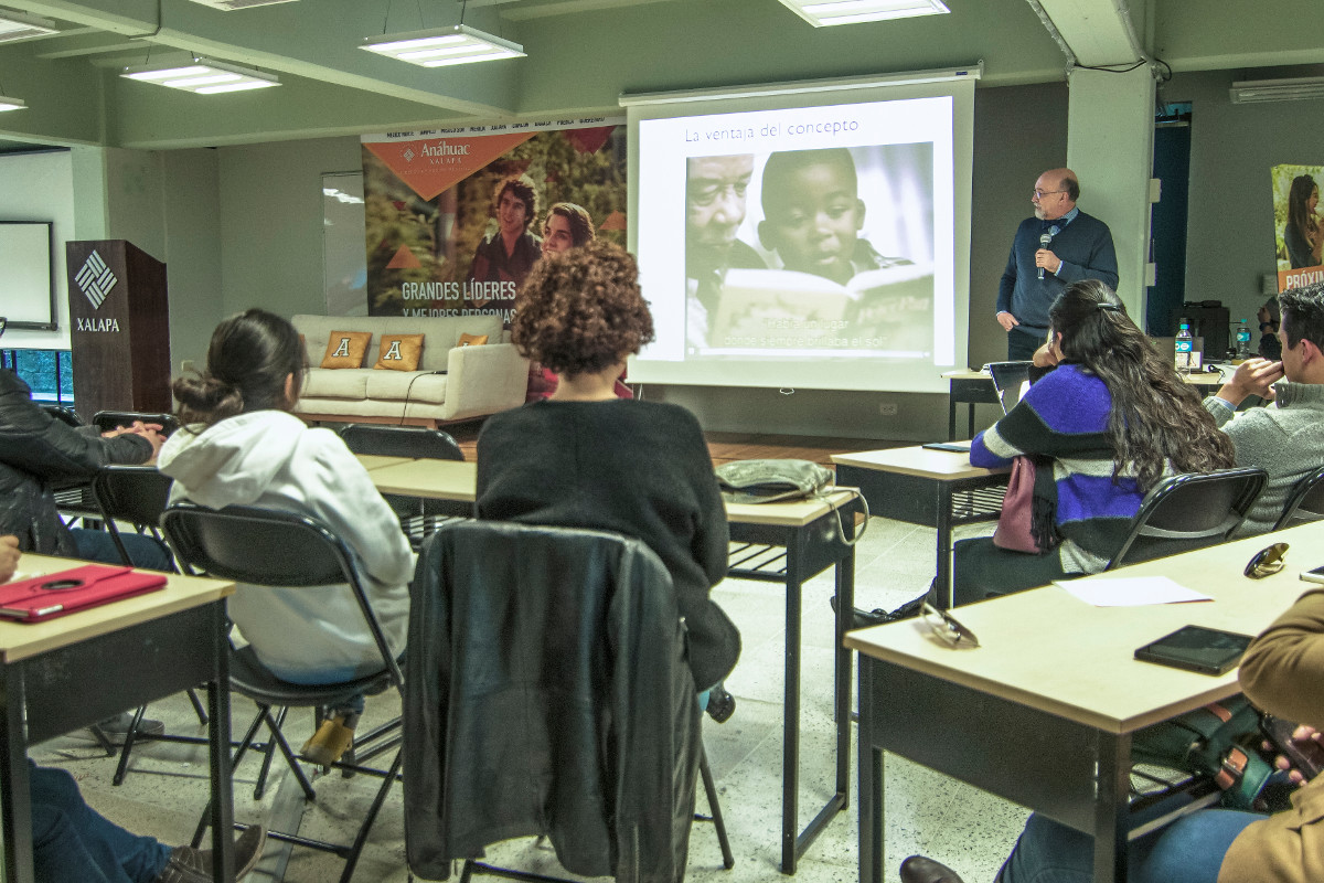 2 / 7 - Ciclo de conferencias de Creatividad Publicitaria y Fotografía