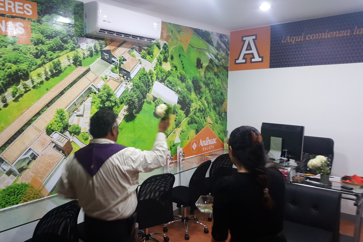 7 / 8 - Se inauguran oficinas de atención en Coatzacoalcos