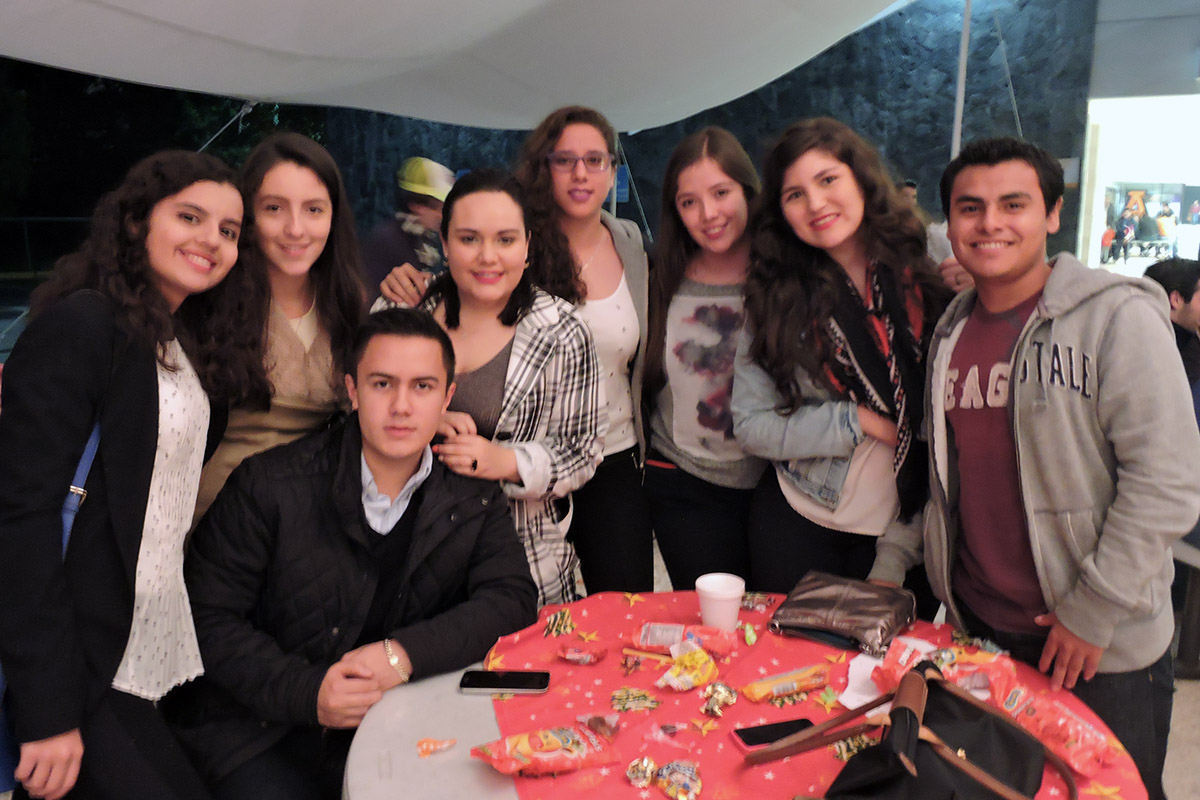 15 / 28 - La Comunidad Universitaria de la Anáhuac Xalapa celebra su Posada 2015