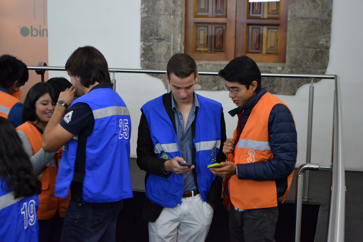 3 / 7 - Visita a Banco de México