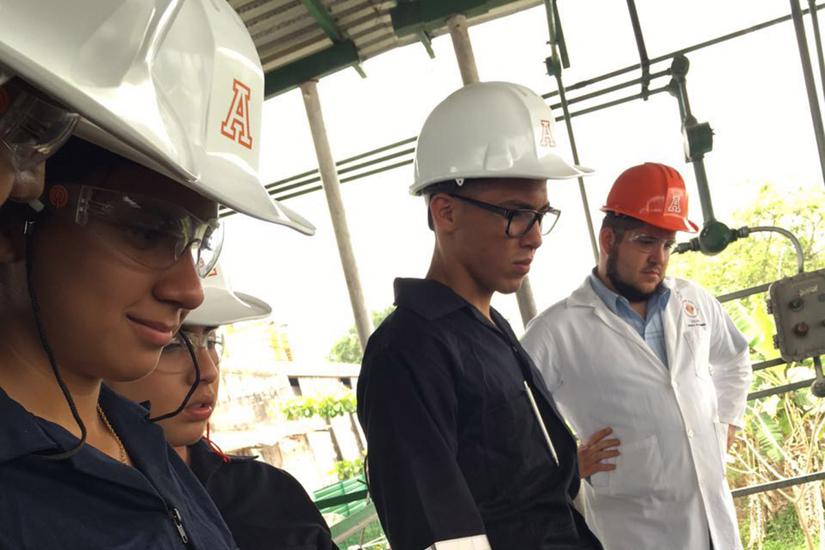 9 / 16 - Visita a la empresa QMAX