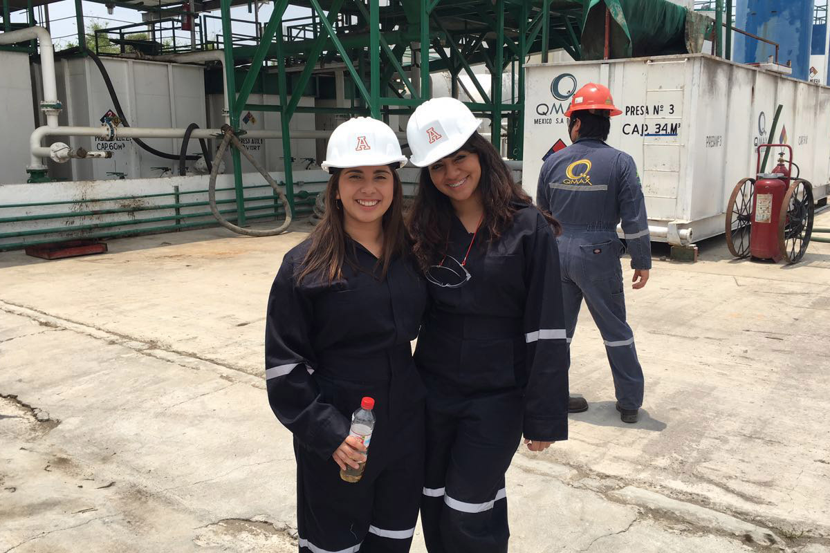 8 / 16 - Visita a la empresa QMAX