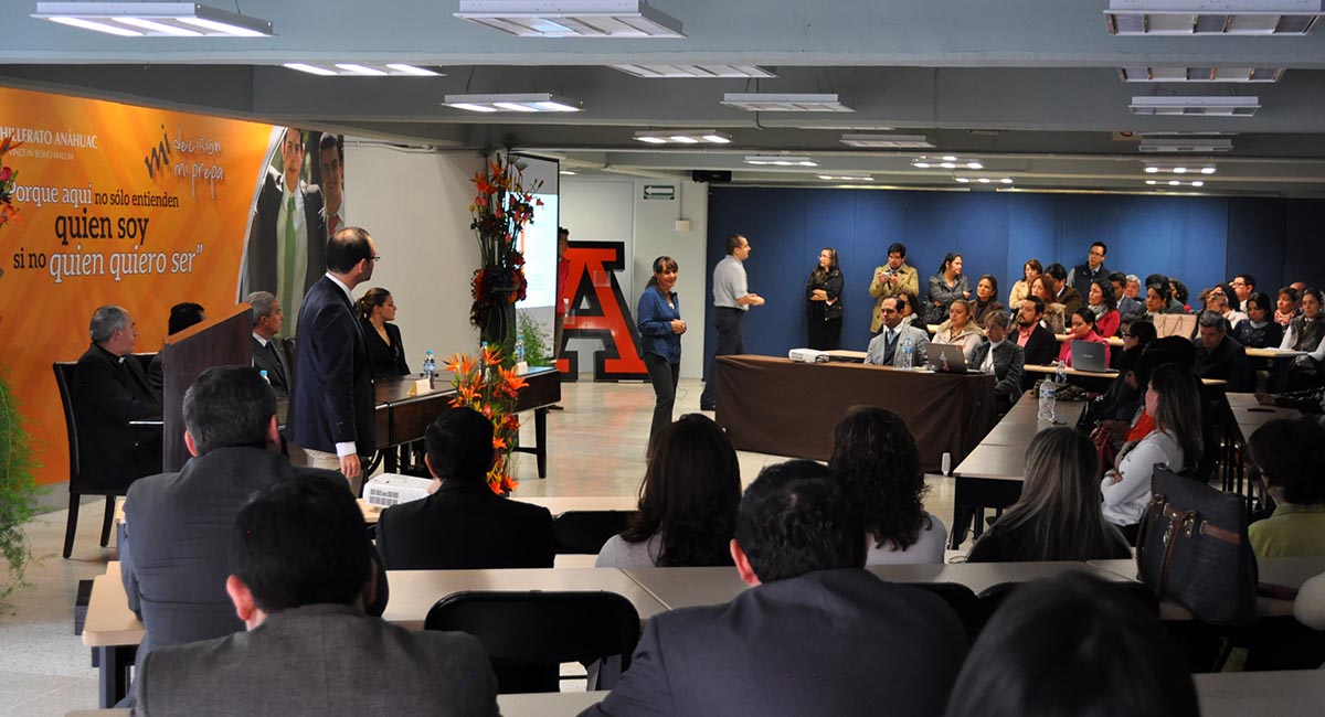 1 / 2 - Presentación de Bachillerato Anáhuac