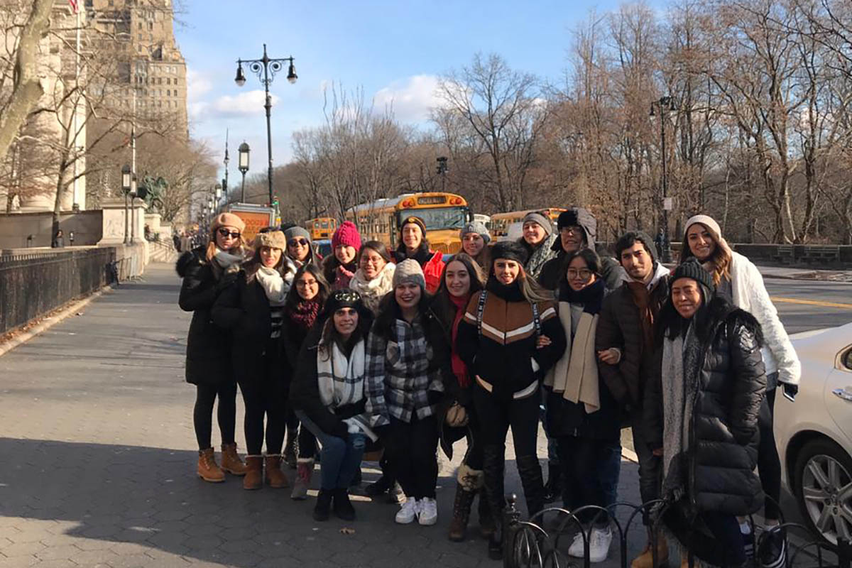 4 / 14 - Viaje Académico Internacional de Alumnos de Diseño Gráfico a Nueva York