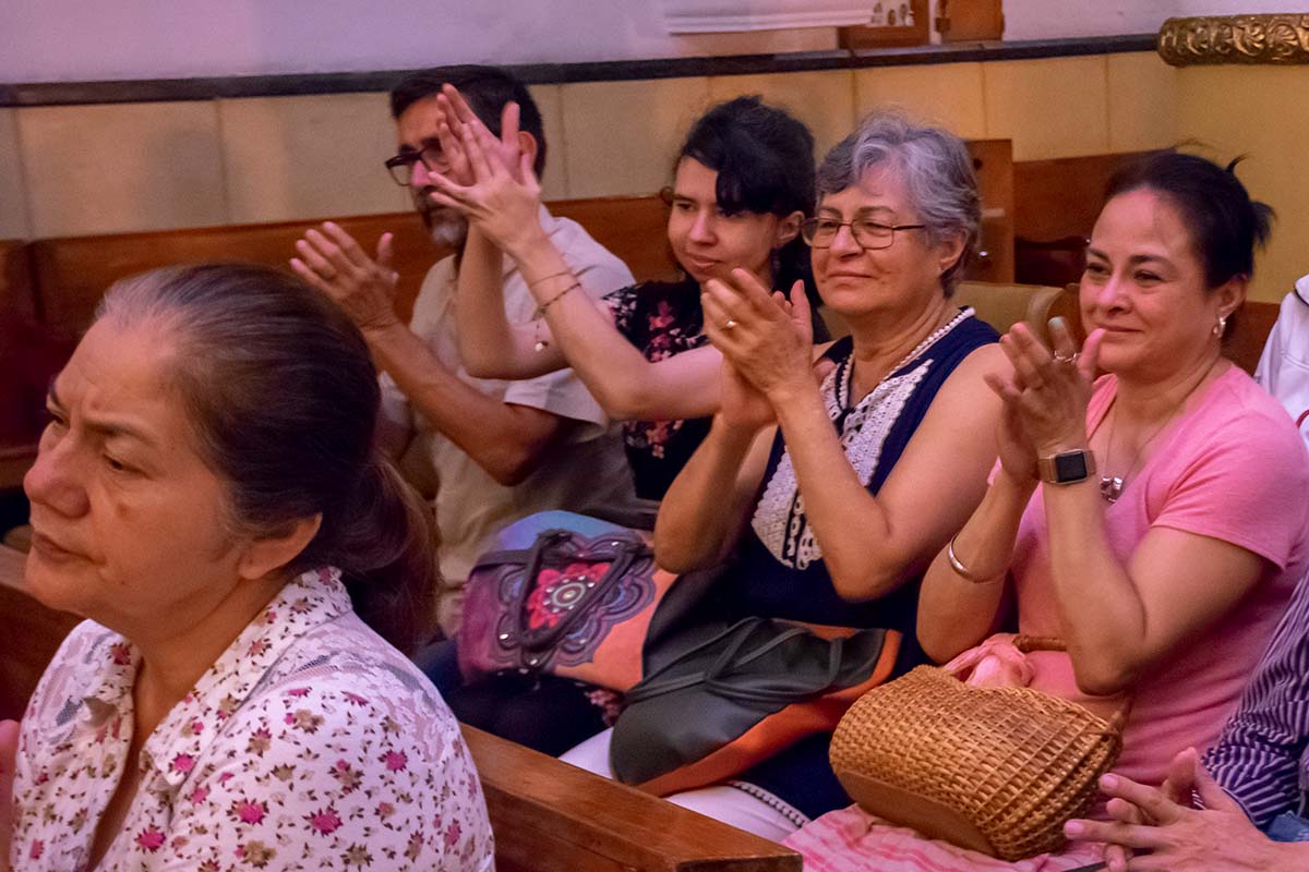 8 / 10 - El talento del Ensamble Clásico Anáhuac hace gala en la Iglesia de San José, la más antigua de Xalapa