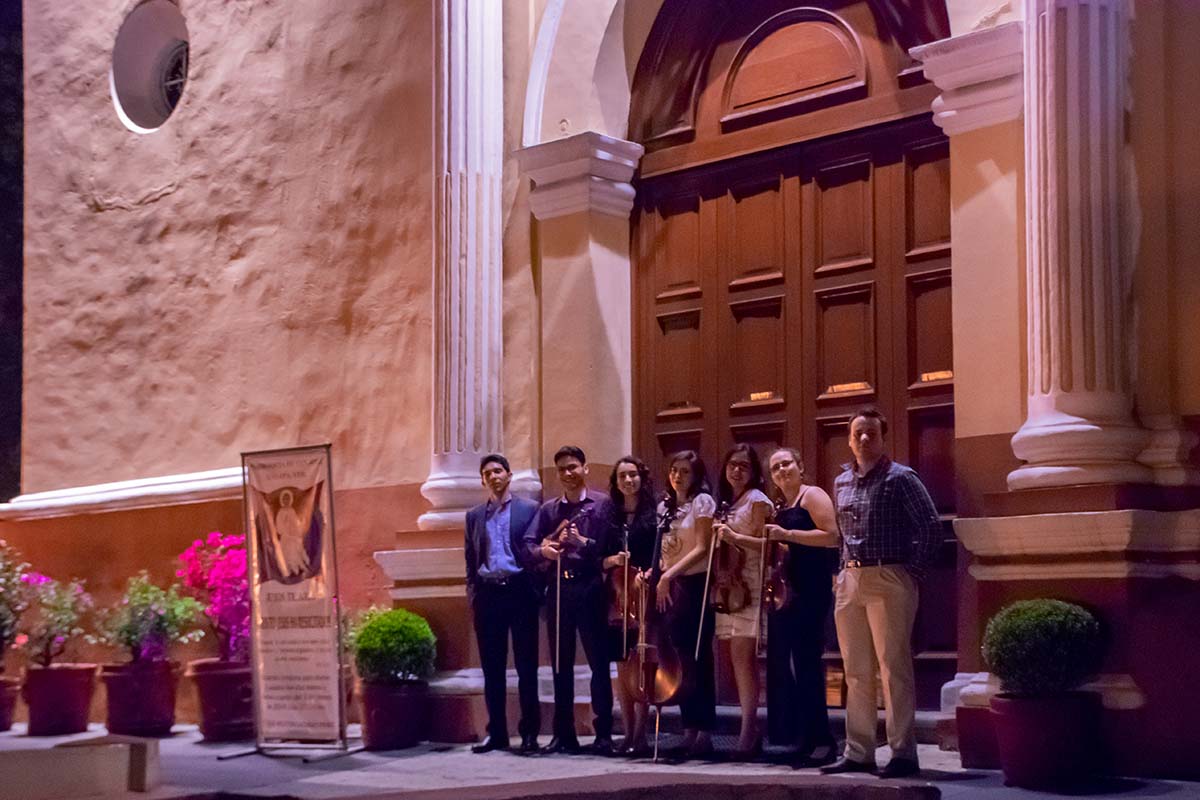 10 / 10 - El talento del Ensamble Clásico Anáhuac hace gala en la Iglesia de San José, la más antigua de Xalapa
