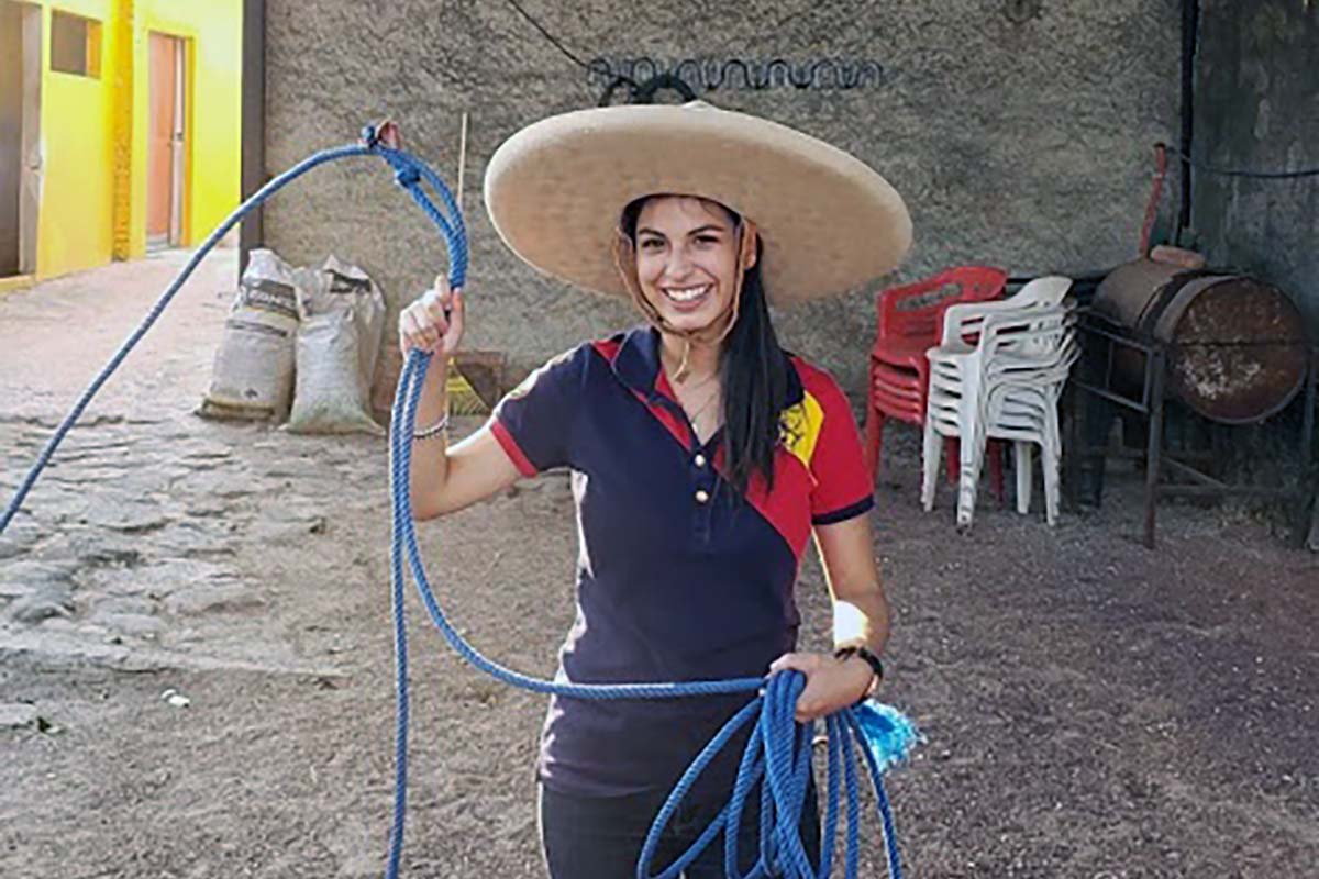 4 / 6 - Grupo Vértice impulsa el Taller Nuestras Tradiciones: La Charrería