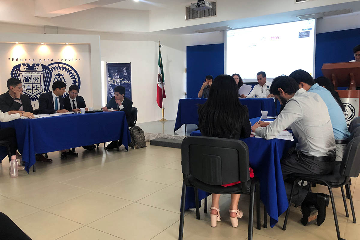 1 / 5 - 2.o Torneo Interuniversitario de Debates ECONTA 2019, UCC Business School