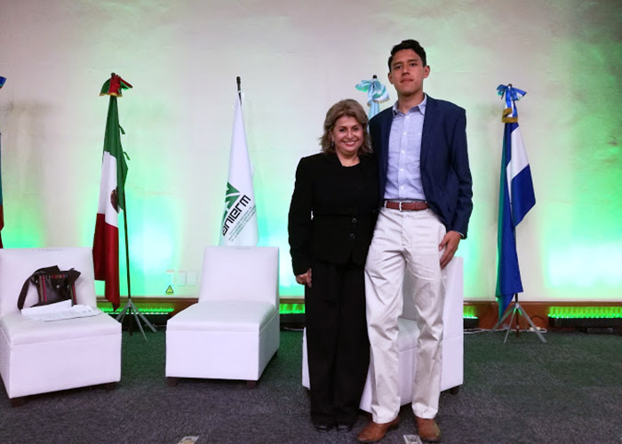 2 / 6 - Guadalupe Ordaz Urrutia, delegada de la ANIERM en Veracruz.