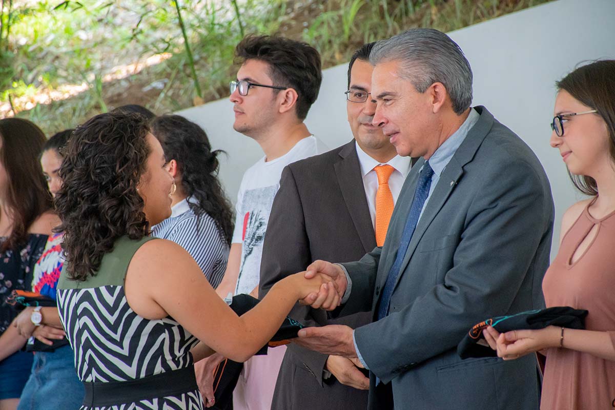 9 / 12 - Oficina de Internacionalización Reconoce a Alumnos Internacionales