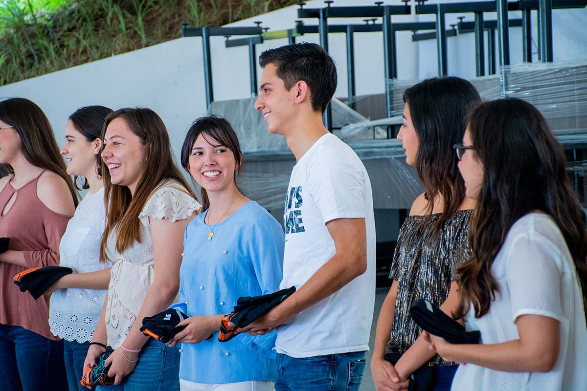 10 / 12 - Oficina de Internacionalización Reconoce a Alumnos Internacionales