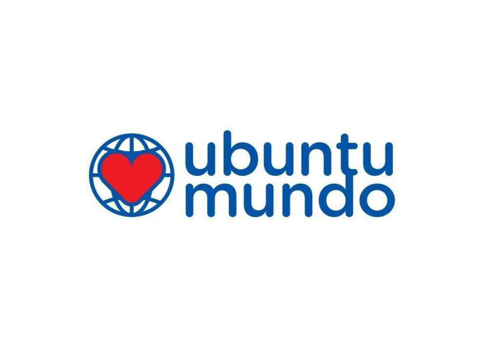 4 / 5 - Ubuntu Mundo alimenta a 150 niños en estado de vulnerabilidad.