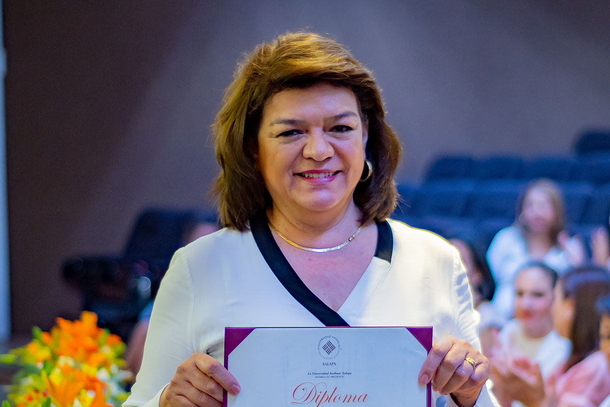 20 / 24 - Clausura de los Diplomados en Tanatología y Adolescencia: Psicología del Joven Actual