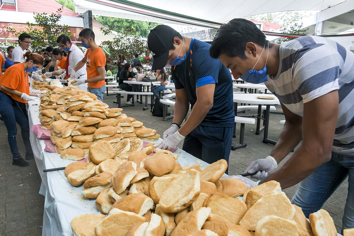 4 / 7 - Tortatlón 2019: La Comunidad Anáhuac Xalapa comprometida con la Acción Social