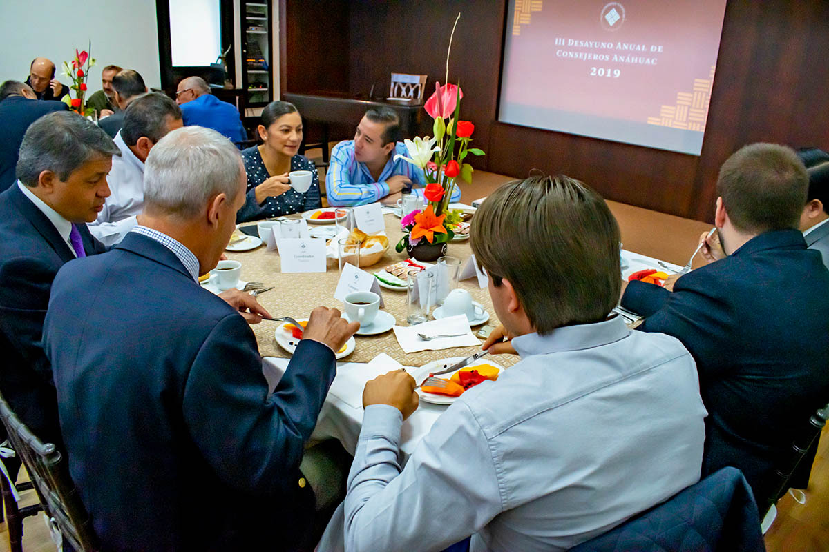 3 / 6 - III Edición del Desayuno para Consejeros Consultivos Anáhuac