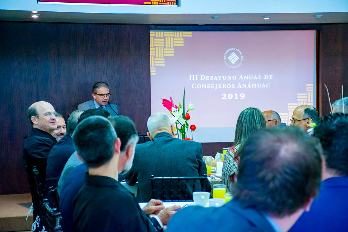 6 / 6 - III Edición del Desayuno para Consejeros Consultivos Anáhuac