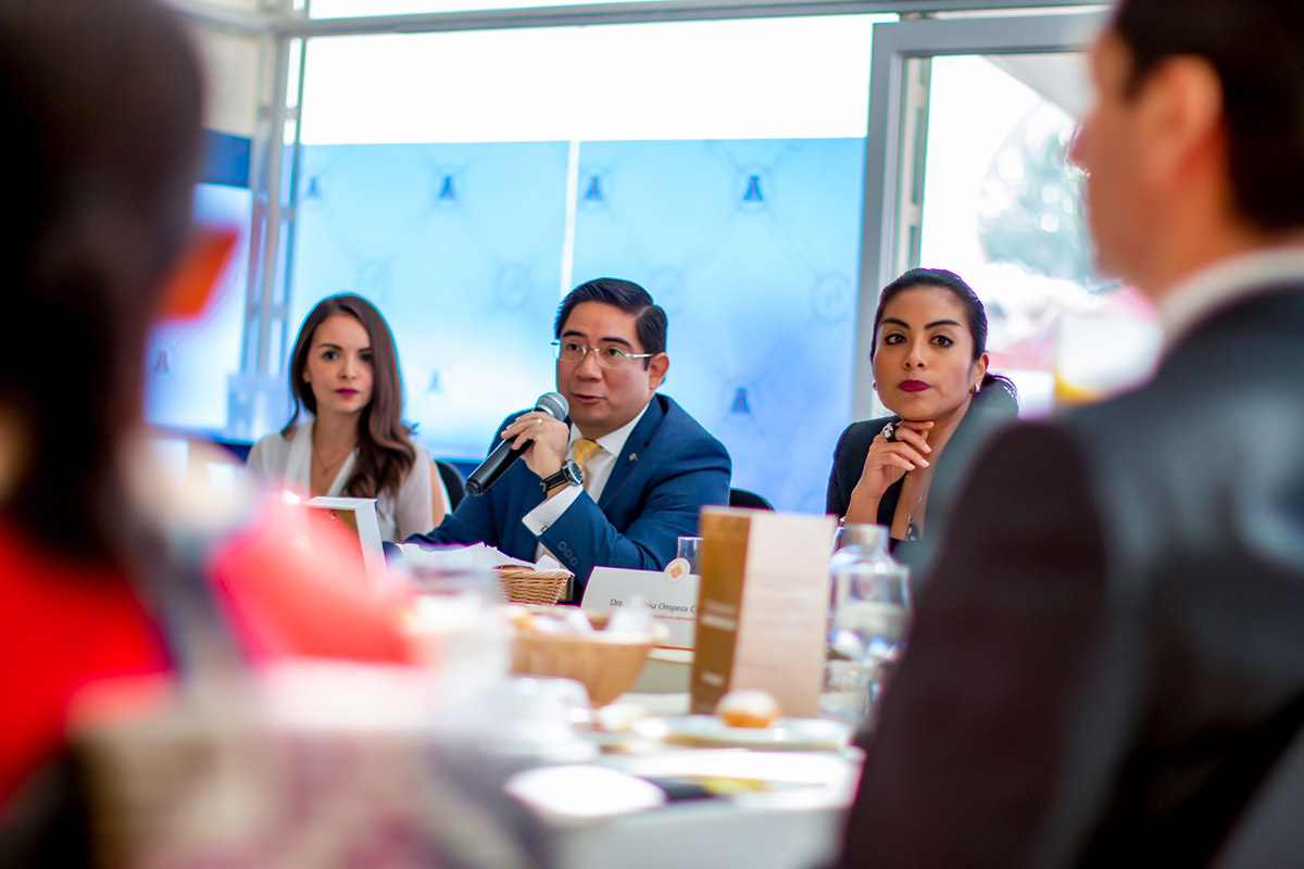 4 / 4 - Clausura de la Primera Generación del Doctorado en Administración