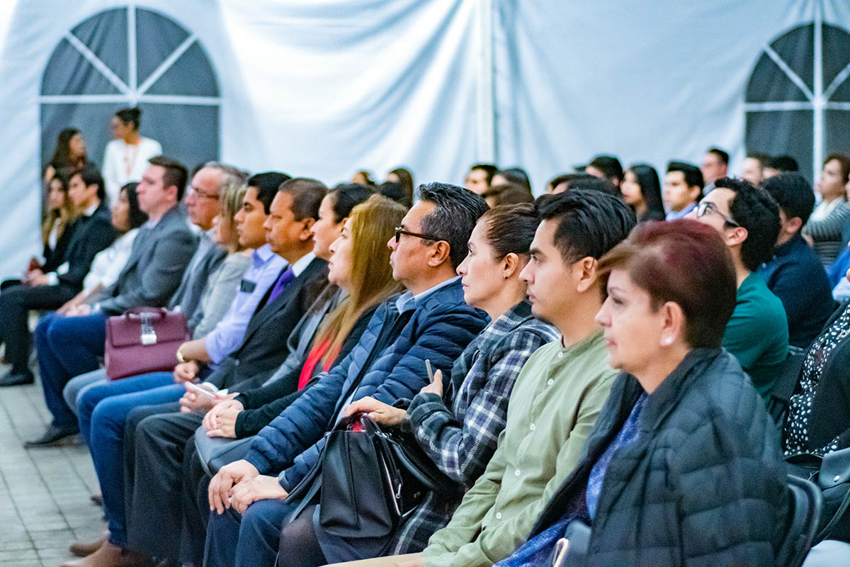 3 / 16 - Clausura Masiva de Diplomados