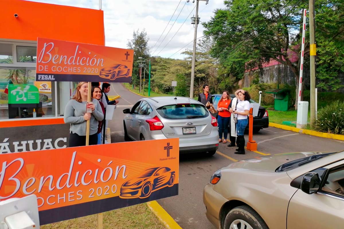 4 / 5 - Primera Jornada de Bendición de Coches en la Anáhuac