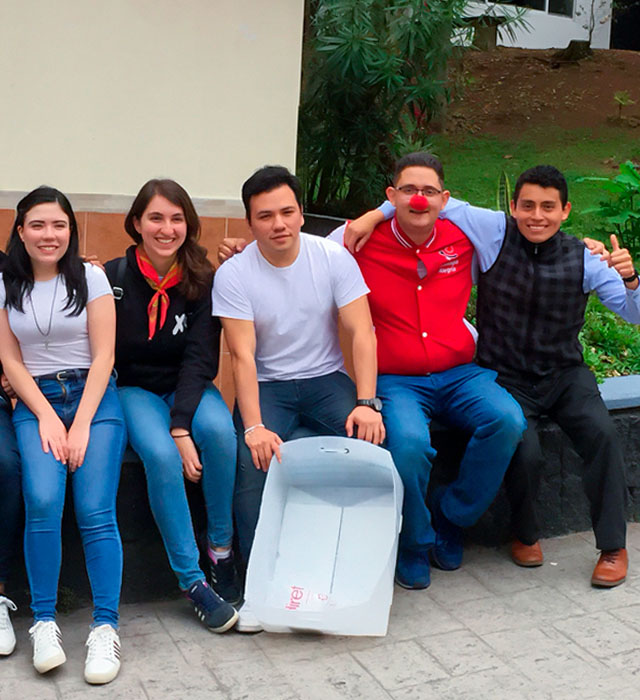 Grupo Gaudium en Misión Urbana en el CECAN y AHTECA