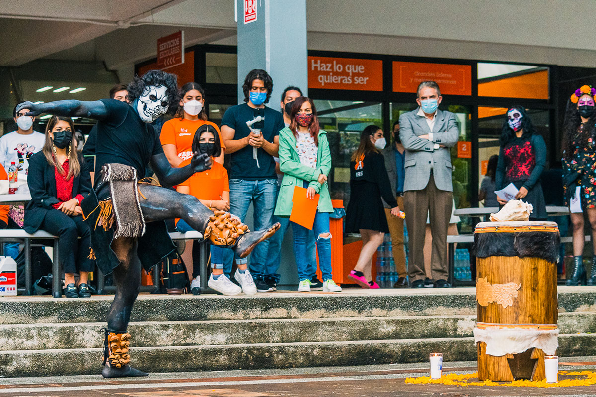 16 / 41 - Día de Muertos 2021: Recordando con Cariño a los que se Fueron