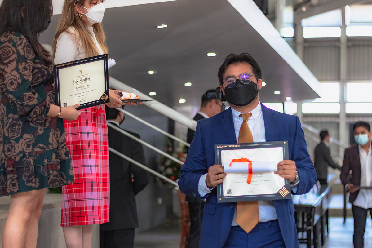 32 / 88 - Ceremonia de Entrega de Premios Lux et Veritas