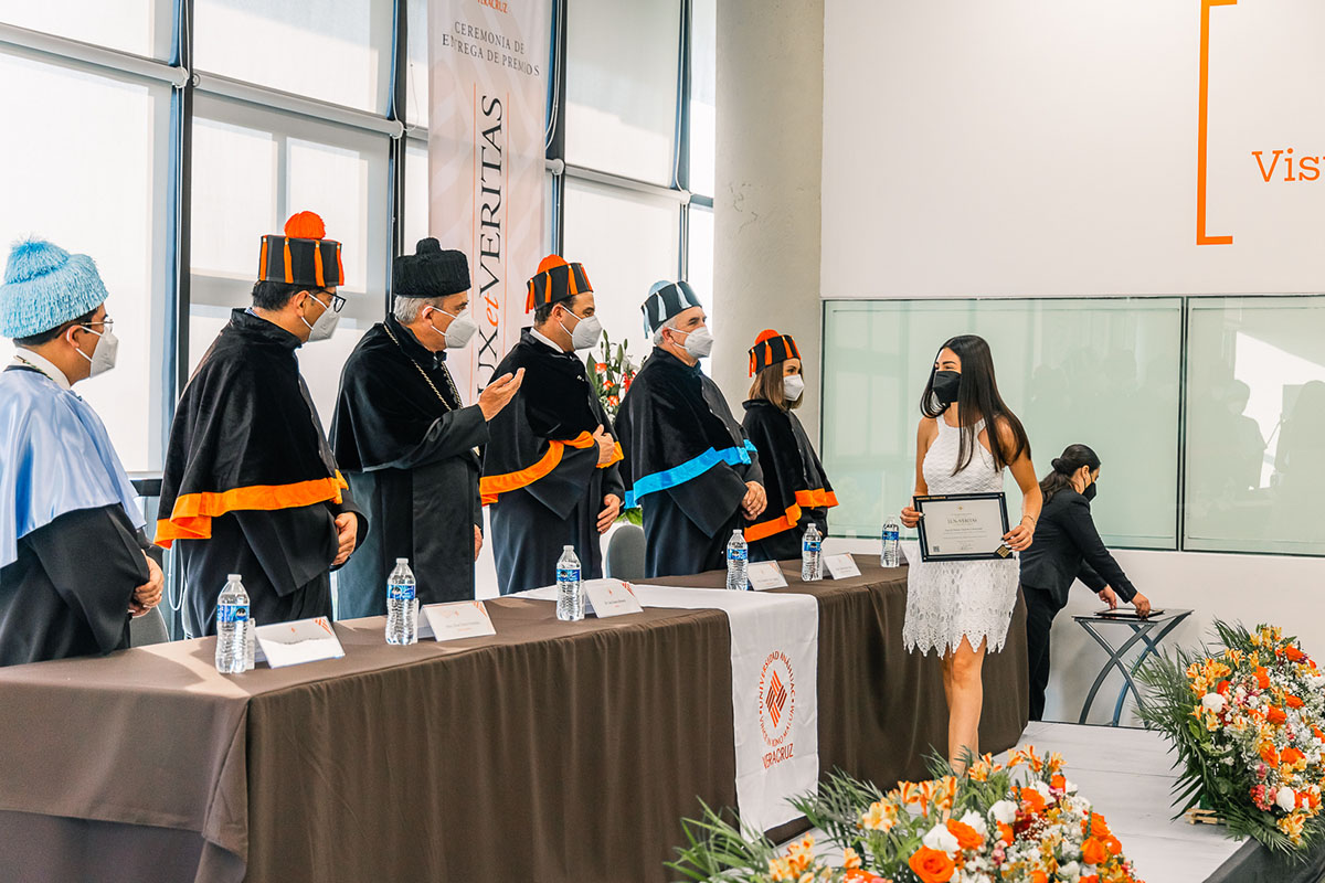 10 / 37 - Entrega de Premios Lux et Veritas 2022