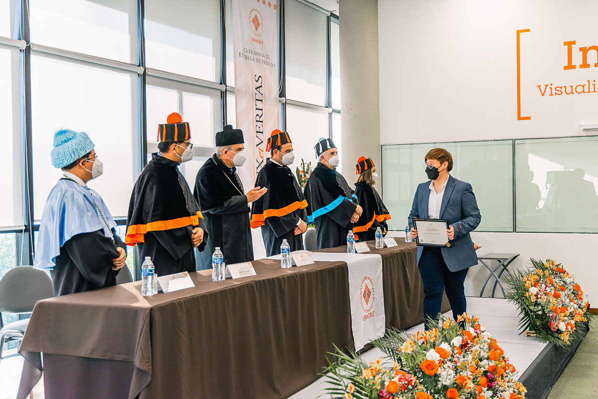 14 / 37 - Entrega de Premios Lux et Veritas 2022