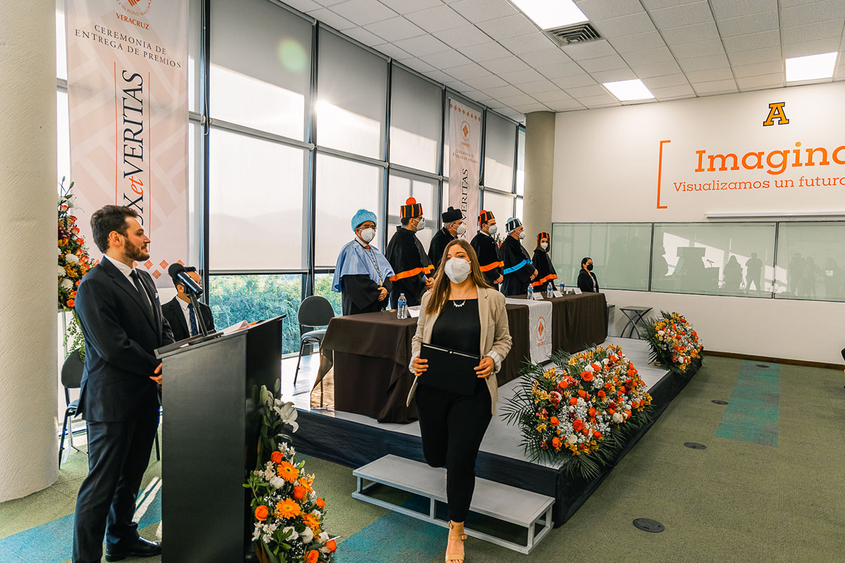 24 / 37 - Entrega de Premios Lux et Veritas 2022