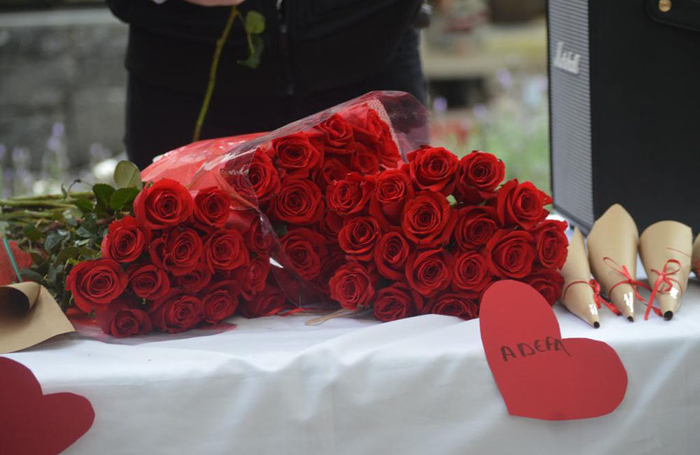 9 / 22 - Día de San Valentín: Oportunidad para Ofrecer un Corazón Generoso y Alegre