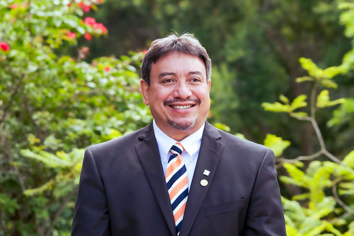 11 / 19 - Nuevo Consejo Consultivo Académico Conformado por Líderes de la Salud Dental