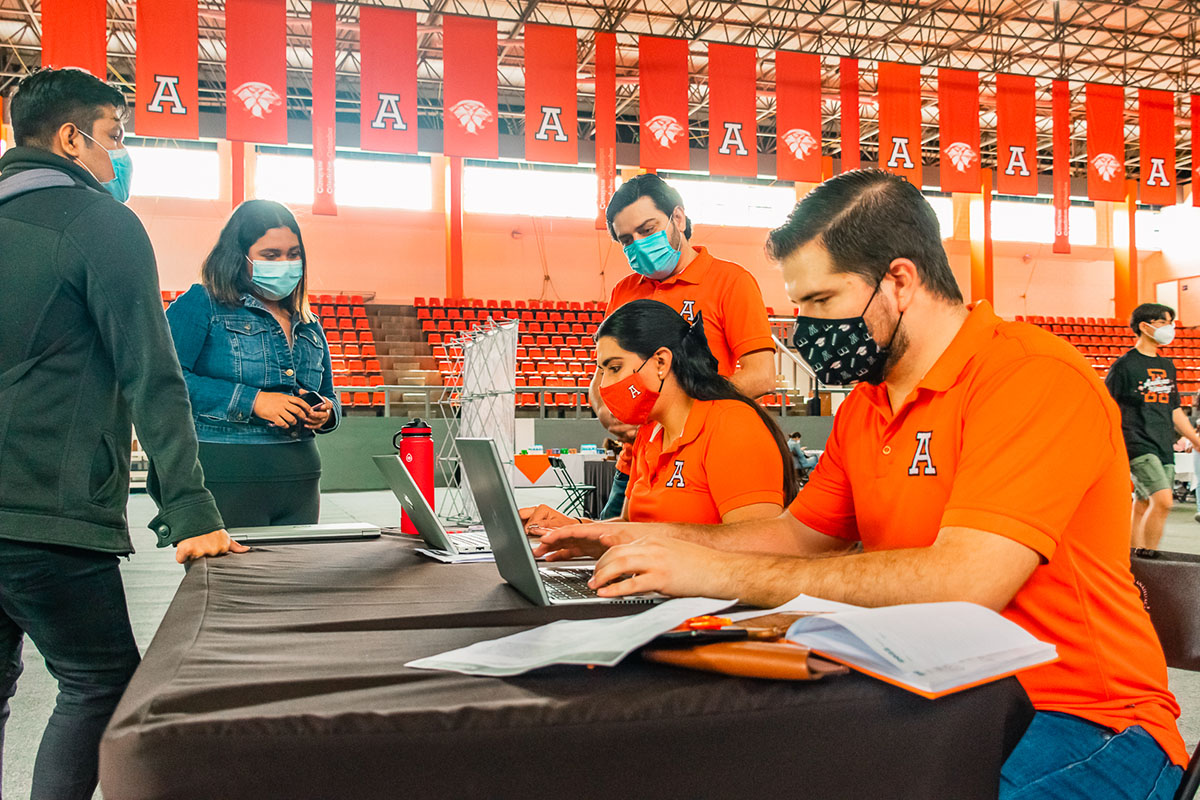 2 / 11 - Descubre Anáhuac 2022 Campus Córdoba Orizaba