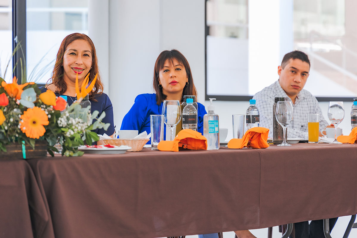 9 / 21 - La Meta Está Cerca: Clausura de la Primera Generación de la Maestría en Educación