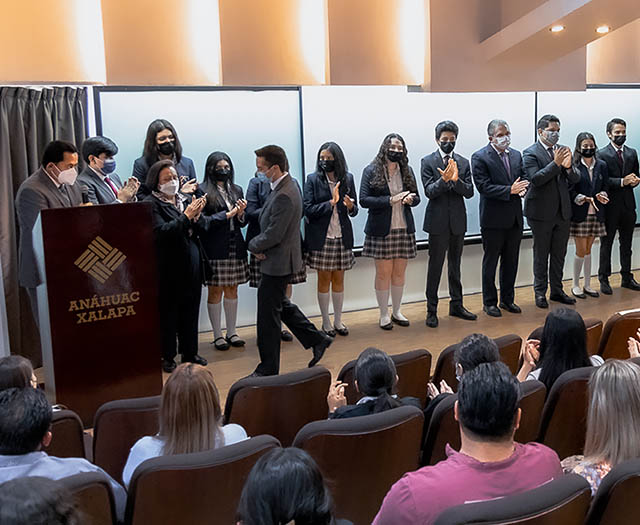 Prepa Anáhuac Veracruz Participa en el XXVI Premio Lidera