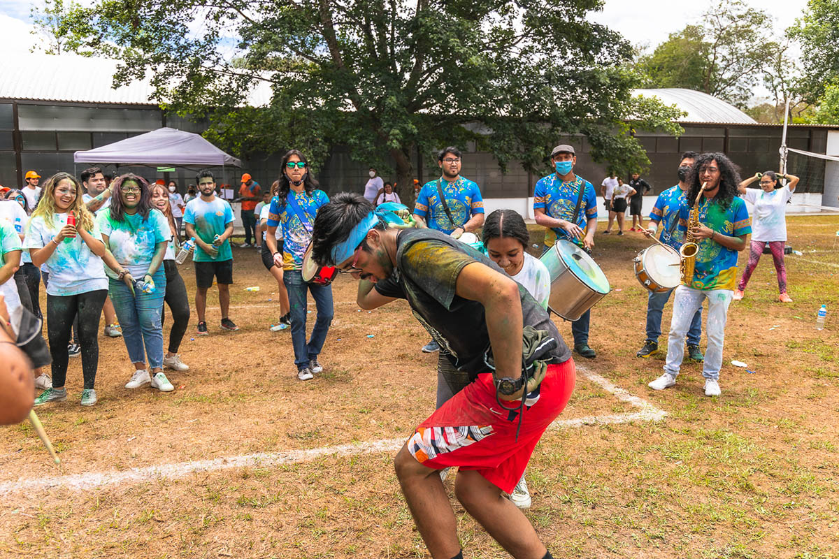 56 / 66 - Anáhuac 4ever 2022: Sumamos y Crecemos en Comunidad