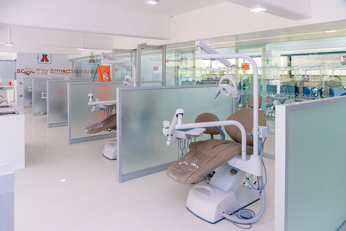 6 / 16 - Inauguración de Nuevas Instalaciones para las Futuras Generaciones de la Licenciatura en Médico Cirujano Dentista