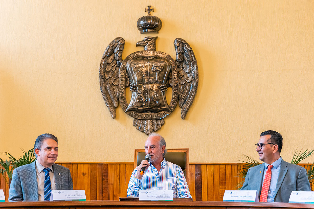 1 / 9 - Firma de Convenio con el Ayuntamiento de Orizaba