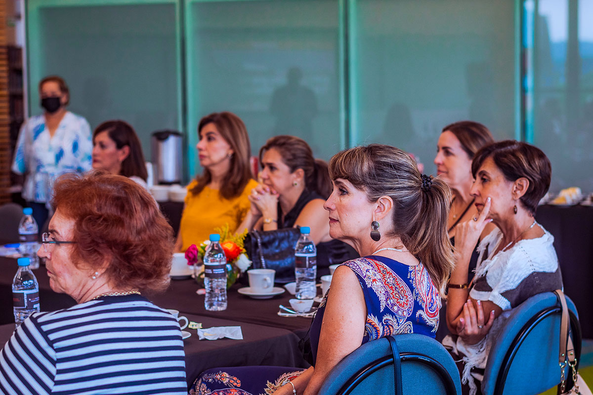 4 / 7 - Tarde de Café del Diplomado en Tanatología