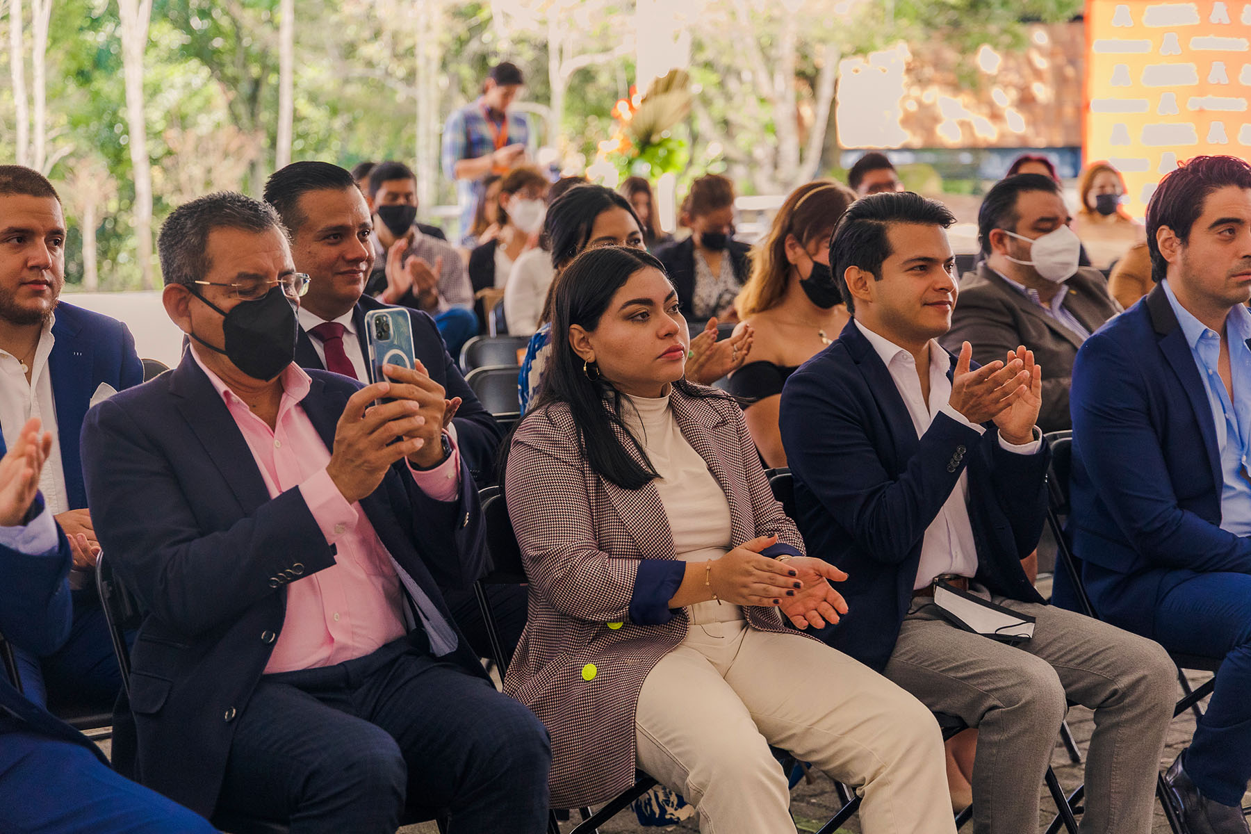 3 / 41 - Un Nuevo Grupo de Líderes Anáhuac Culmina sus Estudios de Diplomado