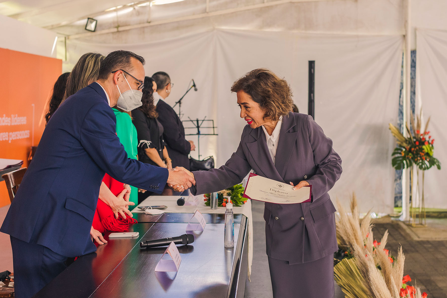 14 / 41 - Un Nuevo Grupo de Líderes Anáhuac Culmina sus Estudios de Diplomado