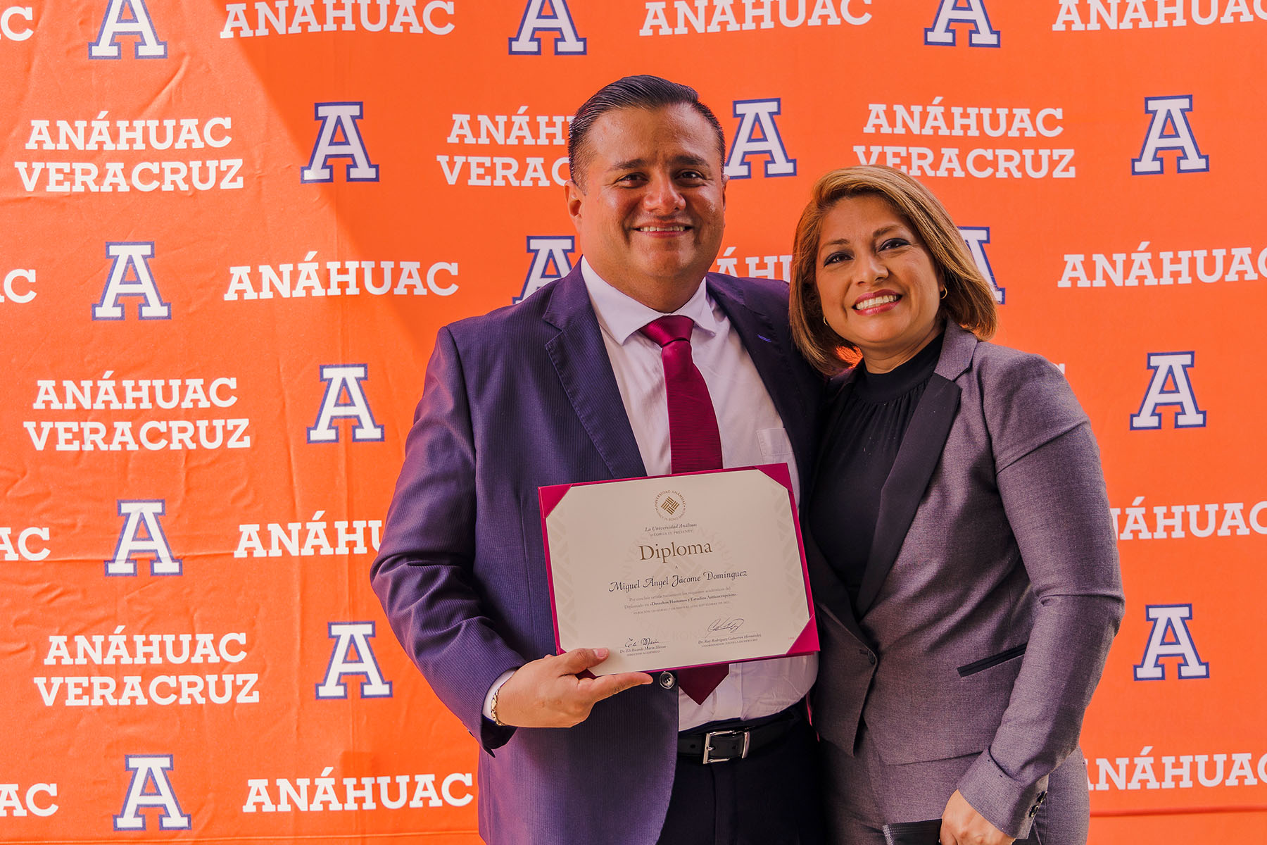 24 / 41 - Un Nuevo Grupo de Líderes Anáhuac Culmina sus Estudios de Diplomado