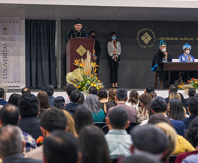 Entrega de Premios Lux et Veritas y Ser An&aacute;huac 2022