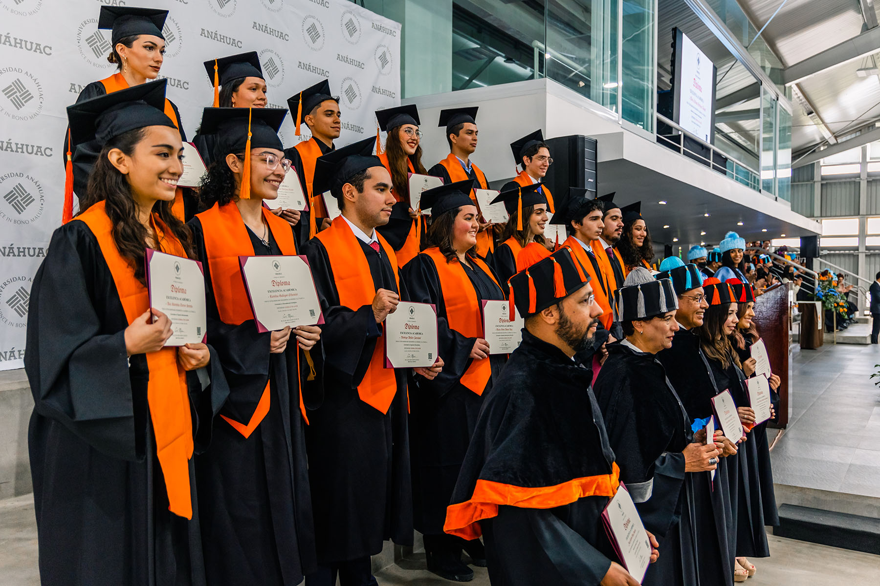 75 / 100 - Ceremonia de Conferimiento de Grado 2022