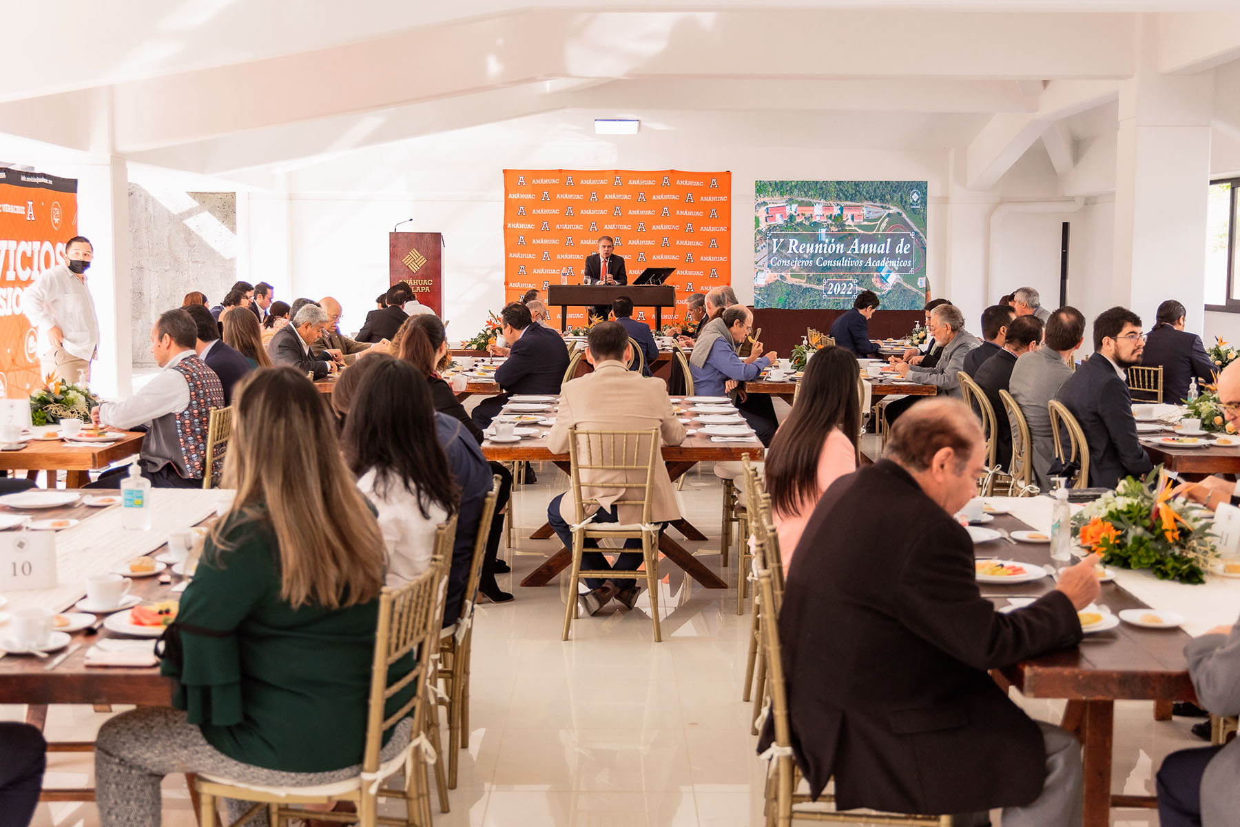 4 / 30 - VI Desayuno de Consejeros Consultivos Académicos