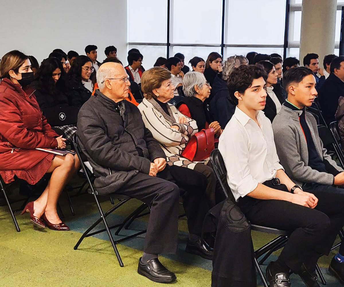 3 / 5 - Presentación del Libro 12 Forjadores de México