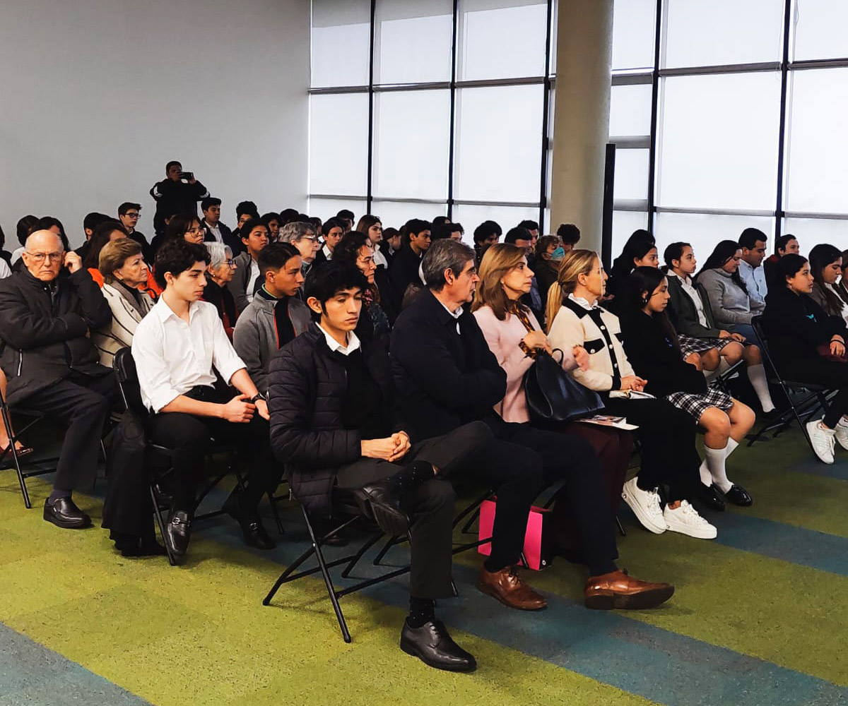 4 / 5 - Presentación del Libro 12 Forjadores de México