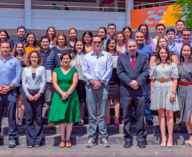 Clausura del Curso en Manejo de Conflictos y Atenci&oacute;n a Clientes para Grupo Ferche Gas